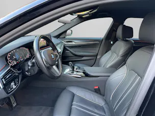 BMW 520d xDrive 48V Touring Pure M Sport