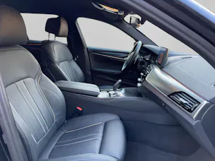 BMW 520d xDrive 48V Touring Pure M Sport
