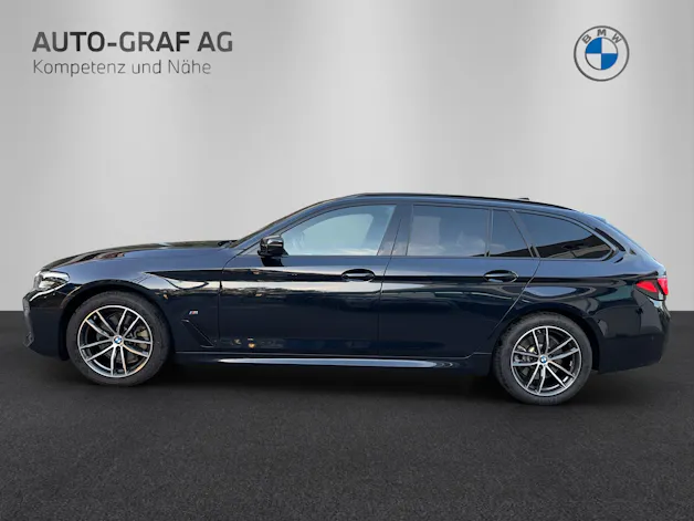 BMW 520d xDrive 48V Touring Pure M Sport