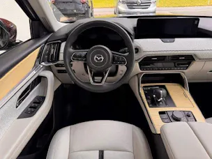 Mazda CX-80 2.5 PHEV Takumi Plus