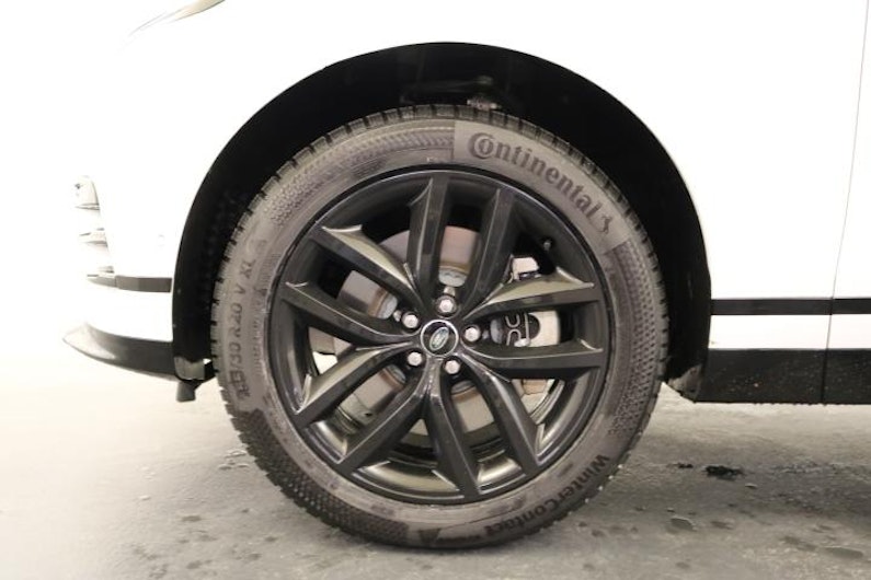 Vehicle image LAND ROVER RANGE ROVER VELAR