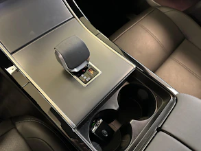 https://vehicle.imgix.net/3745268/394c6fed-4db6-452d-b764-9508ad5c6bdf.jpg