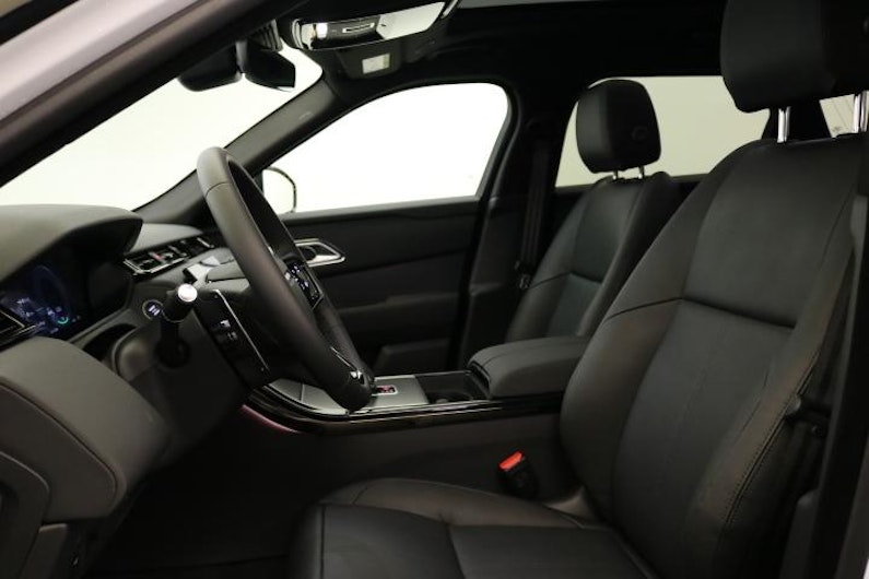 Vehicle image LAND ROVER RANGE ROVER VELAR