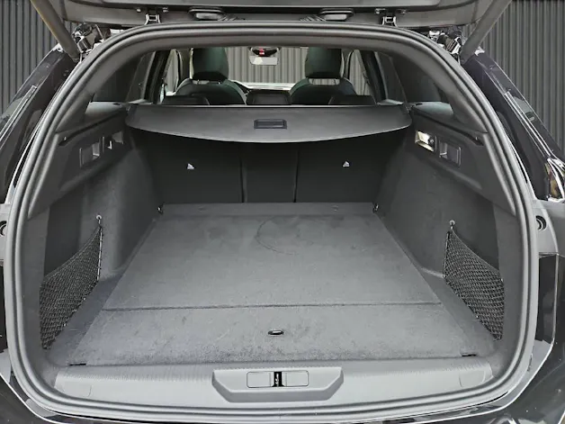 Peugeot 308 SW 1.6 PHEV 225 GT