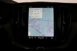 Vehicle image VOLVO XC60 2.0 B4 MH Ultimate Dark AWD