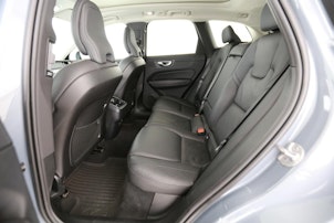 Vehicle image VOLVO XC60 2.0 B4 MH Ultimate Dark AWD