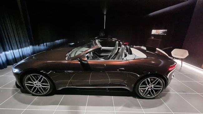 Vehicle image 5 Vehicle image 5