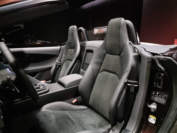 Vehicle image 9 Vehicle image 9