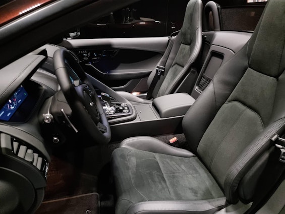 Vehicle image 8 Vehicle image 8