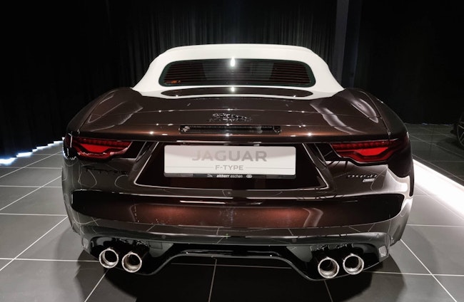 Vehicle image 4 Vehicle image 4