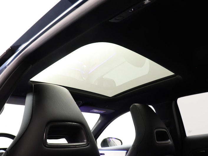 Vehicle image MERCEDES-BENZ A 180