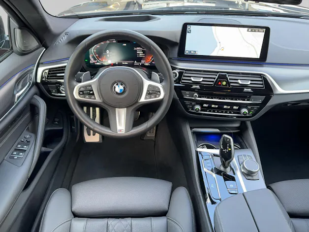 BMW 520d xDrive 48V Touring Pure M Sport Edition