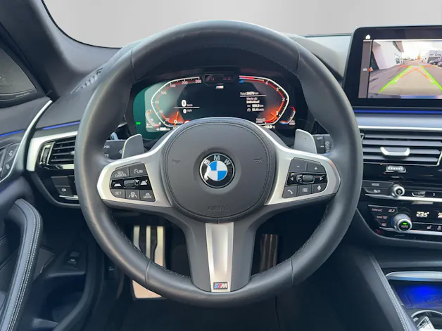 BMW 520d xDrive 48V Touring Pure M Sport Edition