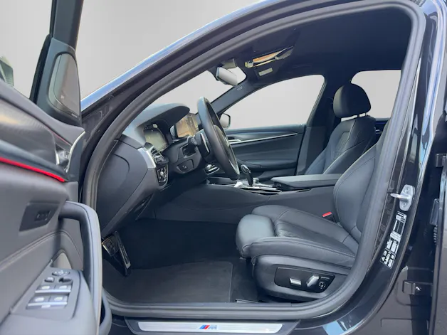 BMW 520d xDrive 48V Touring Pure M Sport Edition