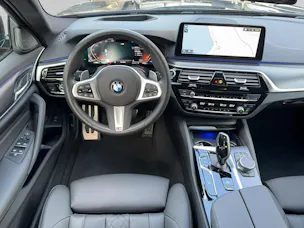 BMW 520d xDrive 48V Touring Pure M Sport Edition