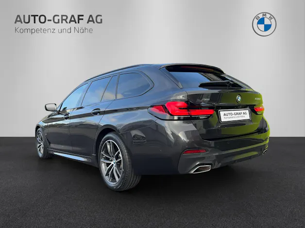 BMW 520d xDrive 48V Touring Pure M Sport Edition
