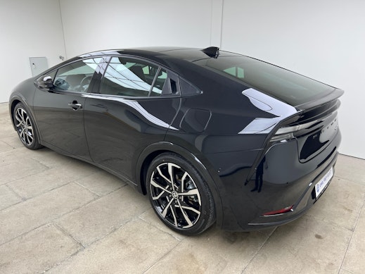 TOYOTA Prius 2.0 Plug-In-Hybrid Premium 3