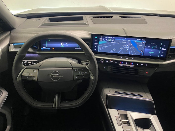 Vehicle image OPEL GRANDLAND