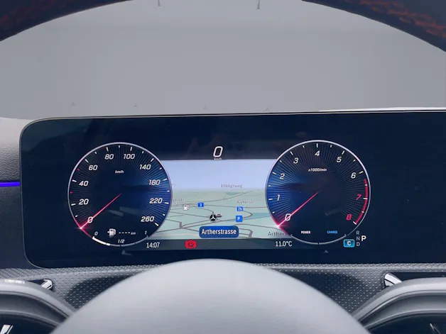 Mercedes-Benz A 250 AMG Line 4m