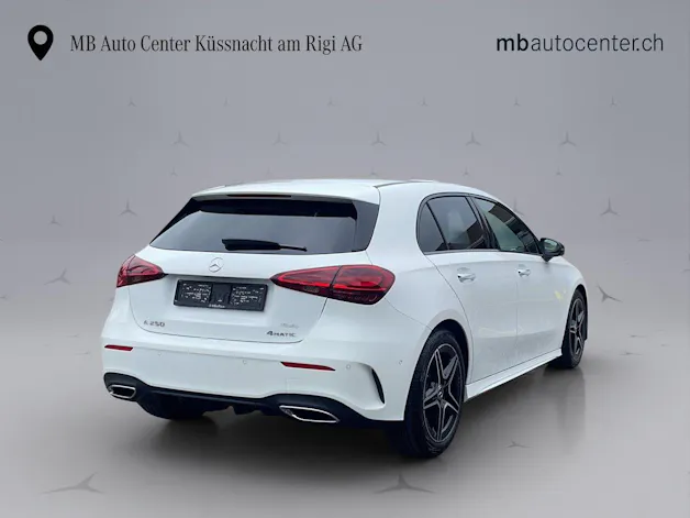 Mercedes-Benz A 250 AMG Line 4m