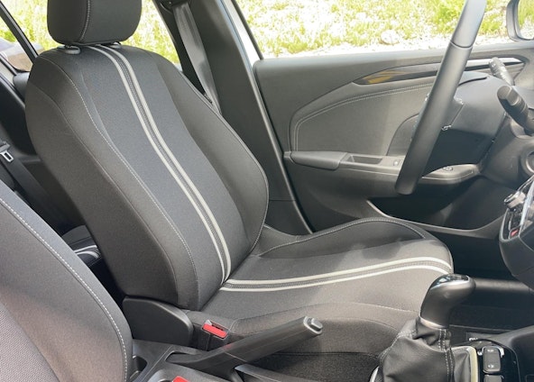 Vehicle image 5 Vehicle image 5