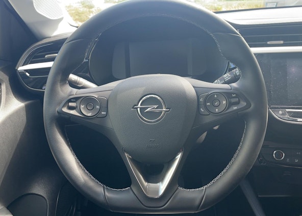 Vehicle image 6 Vehicle image 6