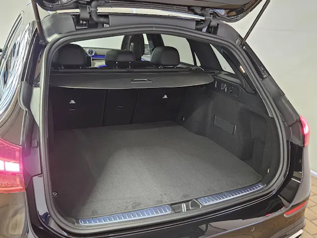 Mercedes-Benz C 300 4Matic Kombi AMG Line