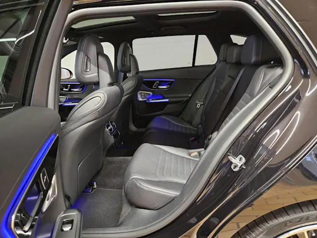 Mercedes-Benz C 300 4Matic Kombi AMG Line