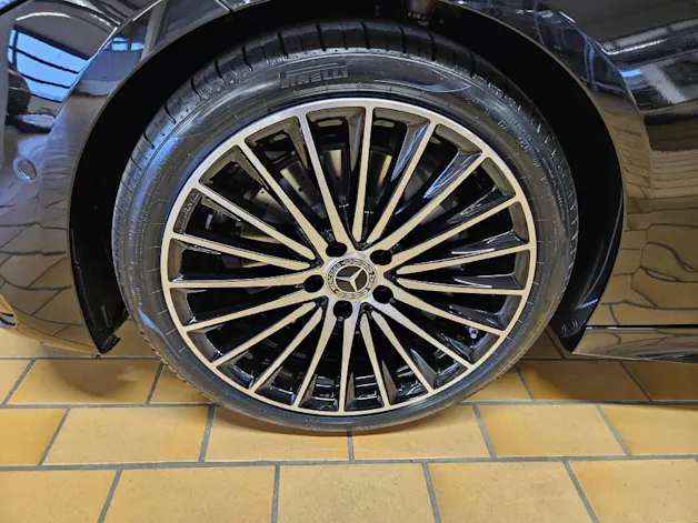 Mercedes-Benz C 300 4Matic Kombi AMG Line