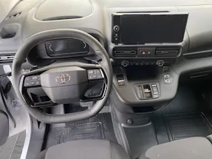 Toyota PROACE CITY Van L2 52KWh Active