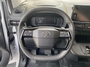 Toyota PROACE CITY Van L2 52KWh Active