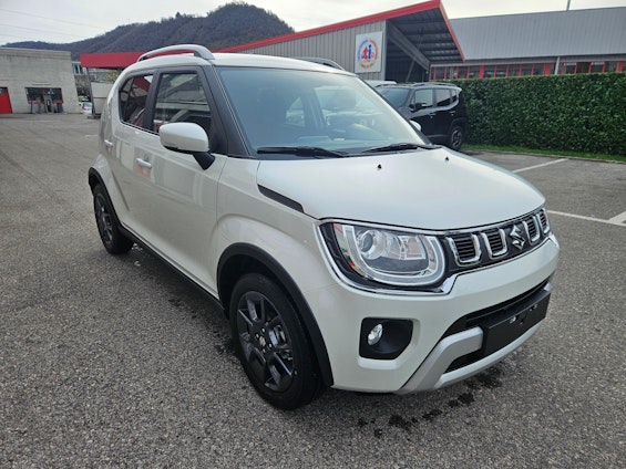 Vehicle image 3 Vehicle image 3