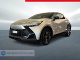 First vehicle image
