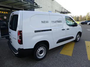 Peugeot Partner Kaw. 1000 Long 1.5 BlueHDI130 EAT8