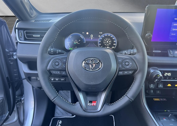 Vehicle image 4 Vehicle image 4