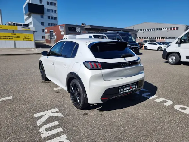 Peugeot 208 1.2 PureTech 130 GT Line