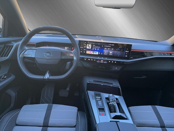 Vehicle image 9 Vehicle image 9