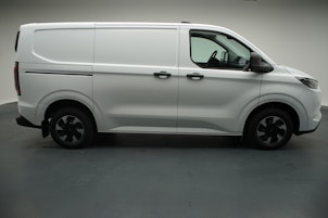 Vehicle image FORD E-Transit C Van 320 L1 Trend