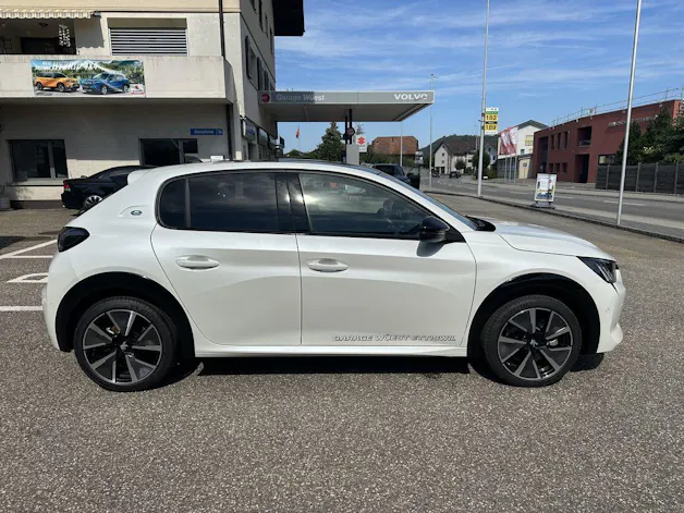 Peugeot 208 e-GT Pack