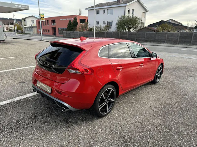 Volvo V40 2.0 D4 Kinetic R-Design S/S
