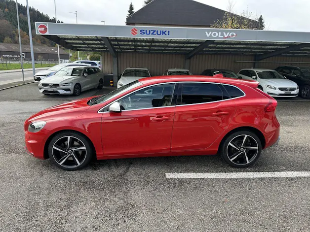 Volvo V40 2.0 D4 Kinetic R-Design S/S