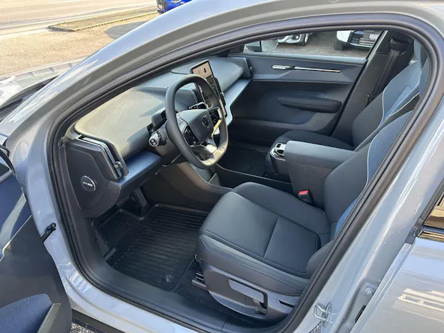 Volvo EX30 E40 Core