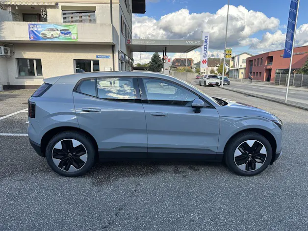 Volvo EX30 E40 Core