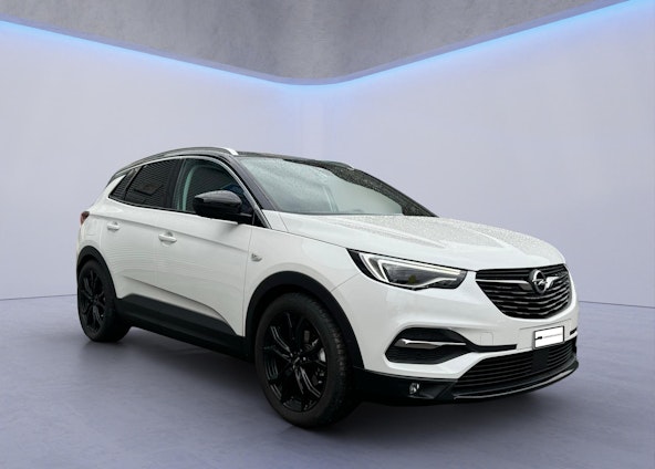 First vehicle image First vehicle image