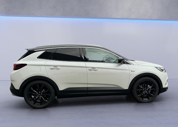 Vehicle image 7 Vehicle image 7