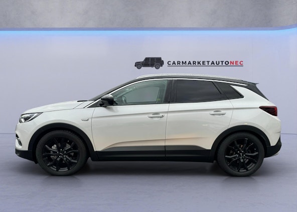 Vehicle image 3 Vehicle image 3