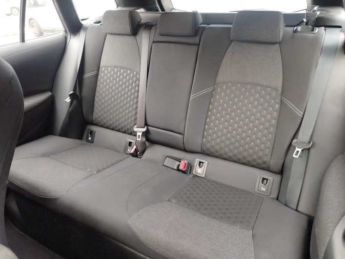 Vehicle image TOYOTA COROLLA