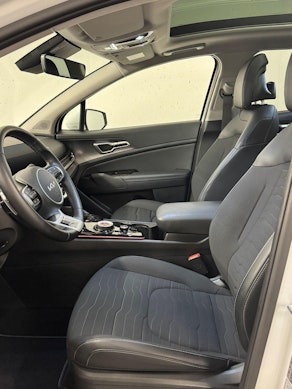 KIA Sportage 1.6 T-GDi Hybrid Style 3