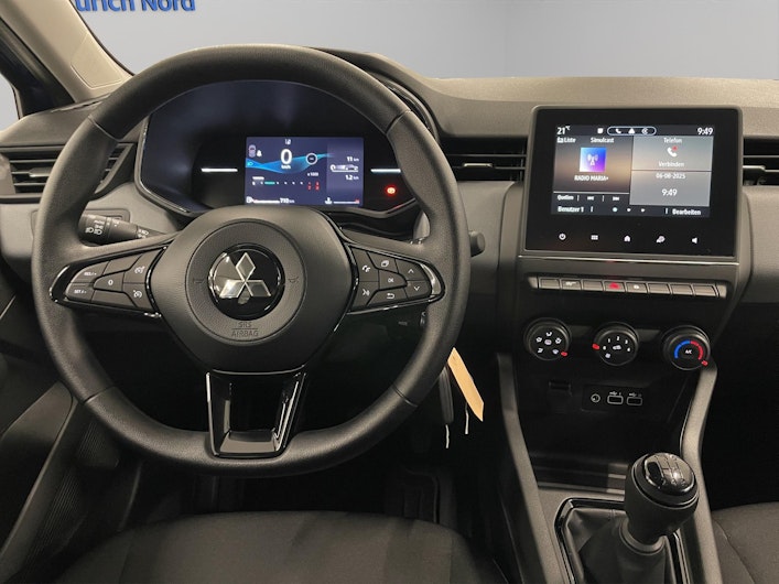 Vehicle image MITSUBISHI COLT