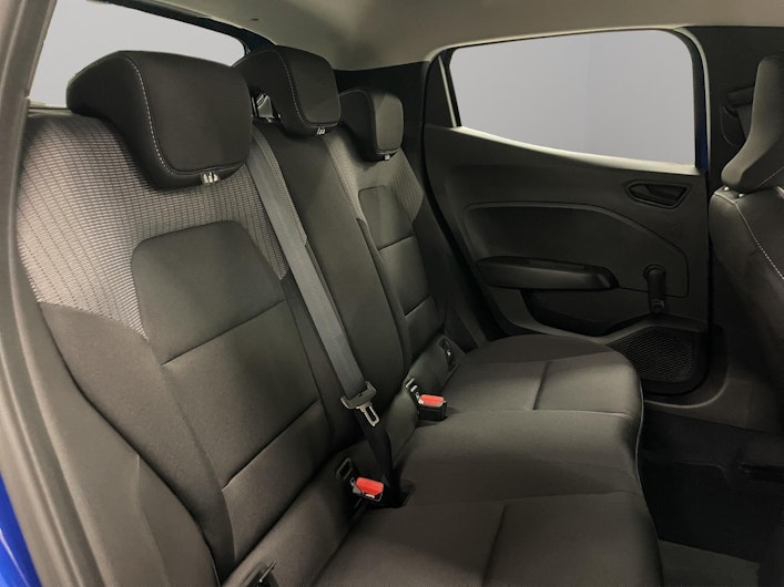 Vehicle image MITSUBISHI COLT